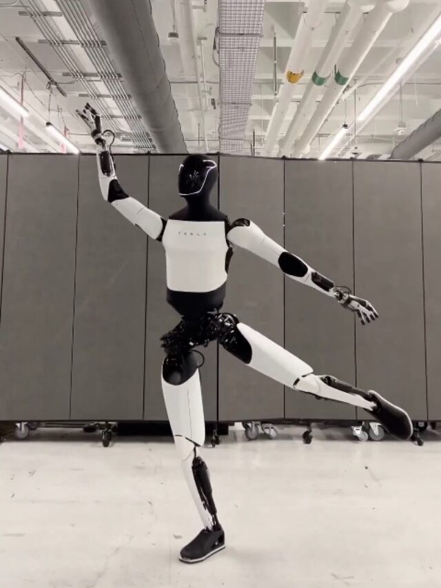 Tesla robot SHOCKS with incredibly fluid dance moves!